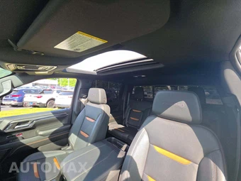 2024 GMC Sierra 1500 AT4 Crew Cab Short Bed 4SB - miniatura 8