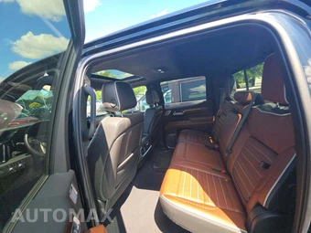 2024 GMC Sierra 1500 Denali Ultimate Crew Cab Short Bed - miniatura 13
