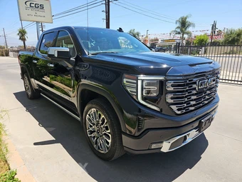 2024 GMC Sierra 1500 Denali Ultimate Crew Cab Short Bed 5SB - miniatura 3