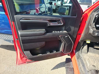 2024 GMC Sierra 1500 Elevation Crew Cab Short Bed - miniatura 9