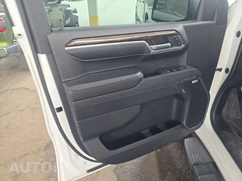 2024 GMC Sierra 1500 Elevation Crew Cab Short Bed - miniatura 9