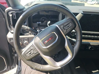2024 GMC Sierra 1500 Elevation Crew Cab Short Bed - miniatura 10