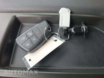 2024 GMC Sierra 1500 Elevation Crew Cab Short Bed 3SB - miniatura 8