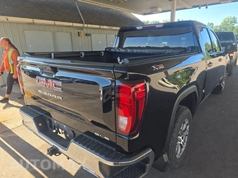 2024 GMC Sierra 1500 SLE Crew Cab Short Bed - miniatura 4