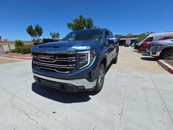 2024 GMC Sierra 1500 SLT Crew Cab Short Bed 4SA