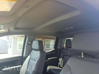 2024 GMC Sierra 1500 SLT Crew Cab Short Bed 4SA - miniatura 8