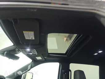 2024 GMC Sierra 2500HD AT4 Crew Cab Long Bed - miniatura 17