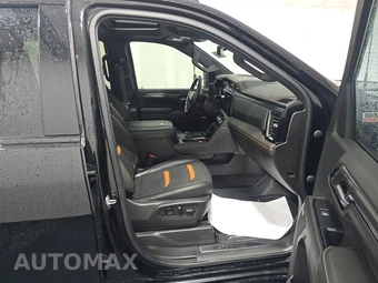 2024 GMC Sierra 2500HD AT4 Crew Cab Long Bed - miniatura 8