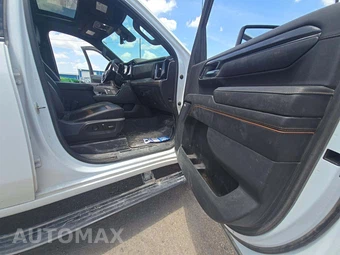 2024 GMC Sierra 2500HD AT4 Crew Cab Long Bed 4SB - miniatura 18