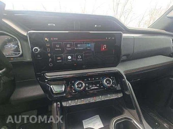 2024 GMC Sierra 2500HD AT4 Crew Cab Medium Bed - miniatura 11