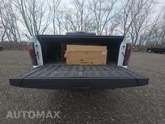 2024 GMC Sierra 2500HD AT4 Crew Cab Medium Bed - miniatura 15