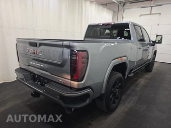 2024 GMC Sierra 2500HD AT4 Crew Cab Medium Bed - miniatura 4