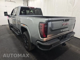 2024 GMC Sierra 2500HD AT4 Crew Cab Medium Bed - miniatura 6