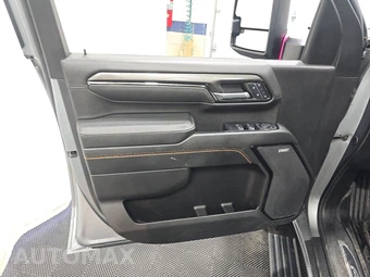 2024 GMC Sierra 2500HD AT4 Crew Cab Medium Bed - miniatura 9