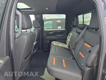 2024 GMC Sierra 2500HD AT4 Crew Cab Medium Bed - miniatura 16