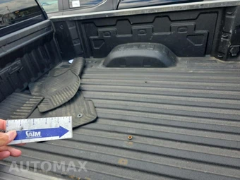 2024 GMC Sierra 2500HD AT4 Crew Cab Medium Bed - miniatura 21