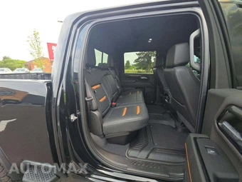 2024 GMC Sierra 2500HD AT4 Crew Cab Medium Bed - miniatura 13