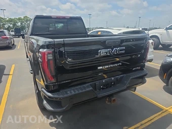 2024 GMC Sierra 2500HD AT4 Crew Cab Medium Bed - miniatura 5