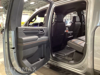 2024 GMC Sierra 2500HD AT4 Crew Cab Medium Bed - miniatura 21