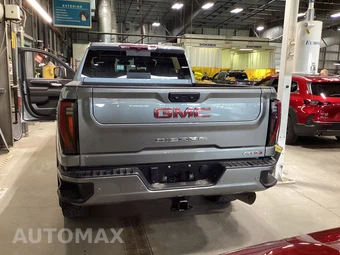 2024 GMC Sierra 2500HD AT4 Crew Cab Medium Bed - miniatura 5