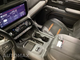 2024 GMC Sierra 2500HD AT4 Crew Cab Medium Bed - miniatura 8