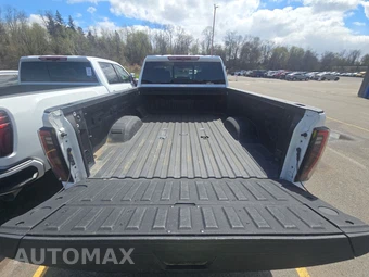 2024 GMC Sierra 2500HD AT4 Crew Cab Medium Bed - miniatura 22
