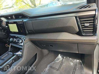 2024 GMC Sierra 2500HD AT4 Crew Cab Medium Bed - miniatura 19