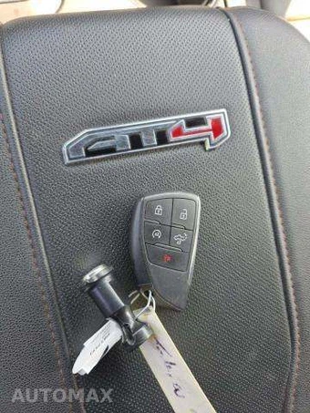 2024 GMC Sierra 2500HD AT4 Crew Cab Medium Bed - miniatura 8