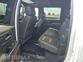 2024 GMC Sierra 2500HD AT4 Crew Cab Medium Bed - miniatura 13
