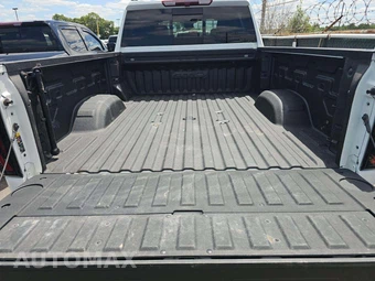 2024 GMC Sierra 2500HD AT4 Crew Cab Medium Bed - miniatura 14