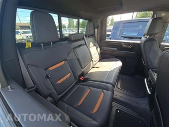 2024 GMC Sierra 2500HD AT4 Crew Cab Medium Bed - miniatura 13