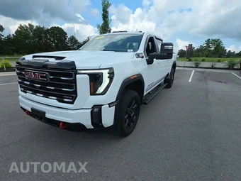 2024 GMC Sierra 2500HD AT4 Crew Cab Medium Bed