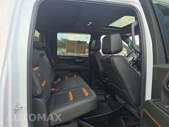 2024 GMC Sierra 2500HD AT4 Crew Cab Medium Bed - miniatura 13