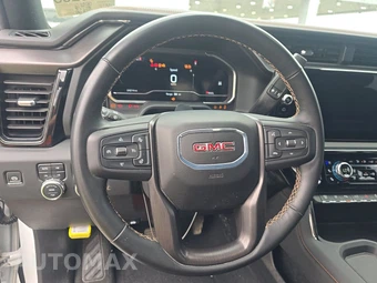 2024 GMC Sierra 2500HD AT4 Crew Cab Medium Bed - miniatura 10