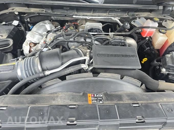 2024 GMC Sierra 2500HD AT4 Crew Cab Medium Bed - miniatura 15