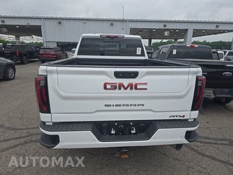 2024 GMC Sierra 2500HD AT4 Crew Cab Medium Bed - miniatura 5