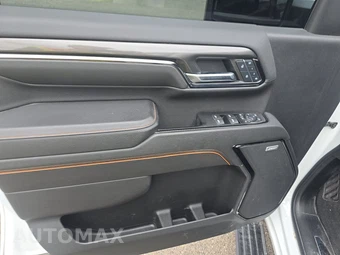 2024 GMC Sierra 2500HD AT4 Crew Cab Medium Bed - miniatura 9