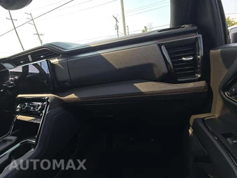 2024 GMC Sierra 2500HD AT4 Crew Cab Medium Bed - miniatura 16