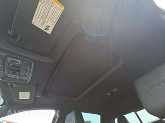 2024 GMC Sierra 2500HD AT4 Crew Cab Medium Bed - miniatura 8