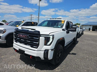 2024 GMC Sierra 2500HD AT4 Crew Cab Medium Bed