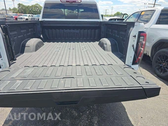 2024 GMC Sierra 2500HD AT4 Crew Cab Medium Bed - miniatura 14
