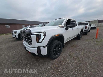 2024 GMC Sierra 2500HD AT4 Crew Cab Medium Bed