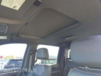 2024 GMC Sierra 2500HD AT4 Crew Cab Medium Bed - miniatura 11