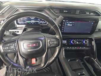2024 GMC Sierra 2500HD AT4 Crew Cab Medium Bed - miniatura 11