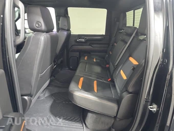 2024 GMC Sierra 2500HD AT4 Crew Cab Medium Bed - miniatura 13
