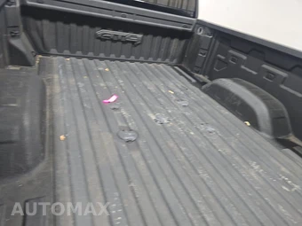 2024 GMC Sierra 2500HD AT4 Crew Cab Medium Bed - miniatura 16