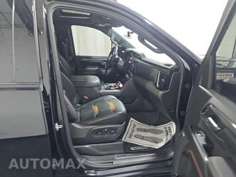 2024 GMC Sierra 2500HD AT4 Crew Cab Medium Bed - miniatura 8