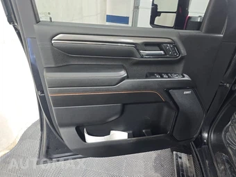 2024 GMC Sierra 2500HD AT4 Crew Cab Medium Bed - miniatura 9