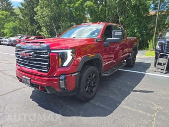 2024 GMC Sierra 2500HD AT4 Crew Cab Medium Bed