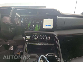 2024 GMC Sierra 2500HD AT4 Crew Cab Medium Bed - miniatura 10